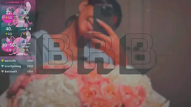 Snapshot of Mia_Tin chatting on March 2025 08:42:01 AM Mia Tin online show from March 2025 08:42:01 AM