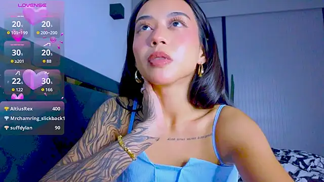 Snapshot of Mia_Tin chatting on September 2025 01:12:02 PM Mia Tin online show from September 2025 01:12:02 PM