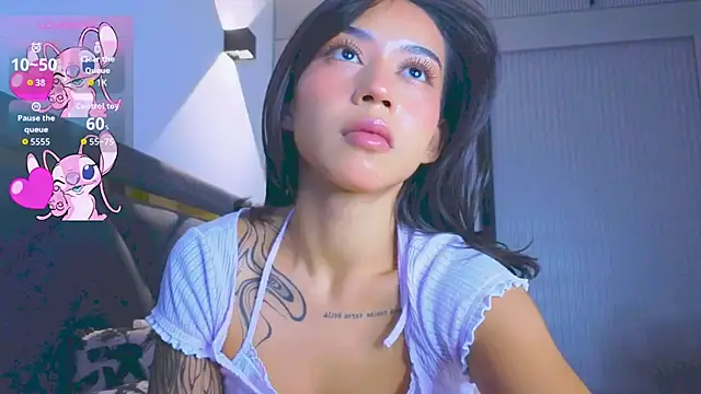 Snapshot of Mia_Tin chatting on October 2025 01:23:01 PM Mia Tin online show from October 2025 01:23:01 PM