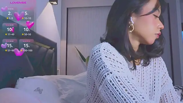 Snapshot of Mia_Tin chatting on November 2025 01:45:01 PM Mia Tin online show from November 2025 01:45:01 PM