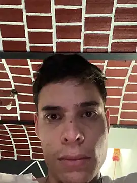 brianor89 online show from October 2025 04:16:02 PM