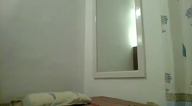 Snapshot of Slavebottombdsm09 chatting on February 2025 02:10:01 PM Slavebottombdsm09 online show from February 2025 02:10:01 PM