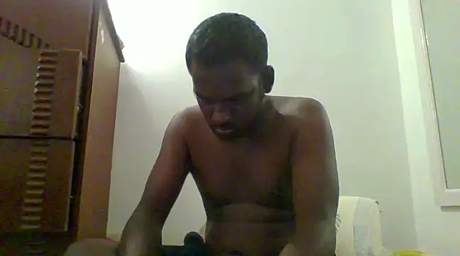 Snapshot of Slavebottombdsm09 chatting on February 2025 03:05:01 PM Slavebottombdsm09 online show from February 2025 03:05:01 PM