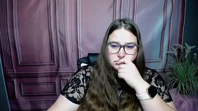 Snapshot of XX_Daniella_XX chatting on September 2025 06:24:02 AM XX Daniella XX online show from September 2025 06:24:02 AM