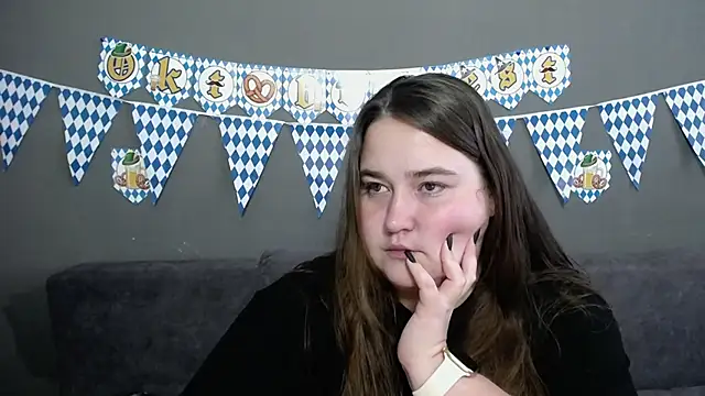 Snapshot of XX_Daniella_XX chatting on September 2025 06:17:01 AM XX Daniella XX online show from September 2025 06:17:01 AM