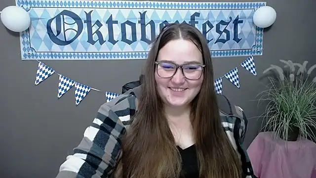 Snapshot of XX_Daniella_XX chatting on October 2025 06:23:01 AM XX Daniella XX online show from October 2025 06:23:01 AM