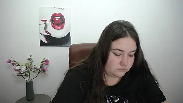 Snapshot of XX_Daniella_XX chatting on October 2025 06:34:01 AM XX Daniella XX online show from October 2025 06:34:01 AM