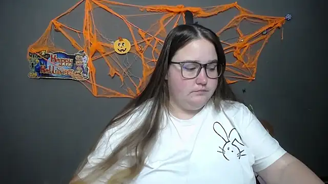 Snapshot of XX_Daniella_XX chatting on October 2025 06:25:02 AM XX Daniella XX online show from October 2025 06:25:02 AM