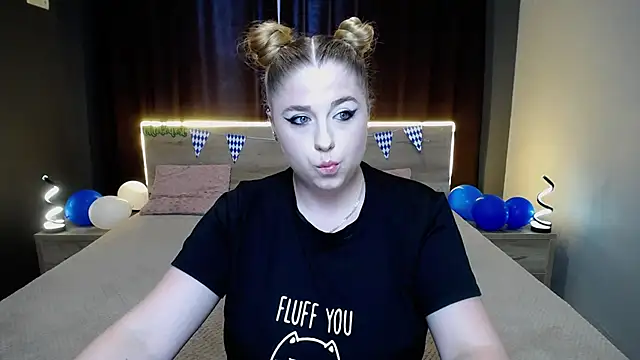 Snapshot of JessikaDaniel chatting on September 2025 06:27:02 AM JessikaDaniel online show from September 2025 06:27:02 AM