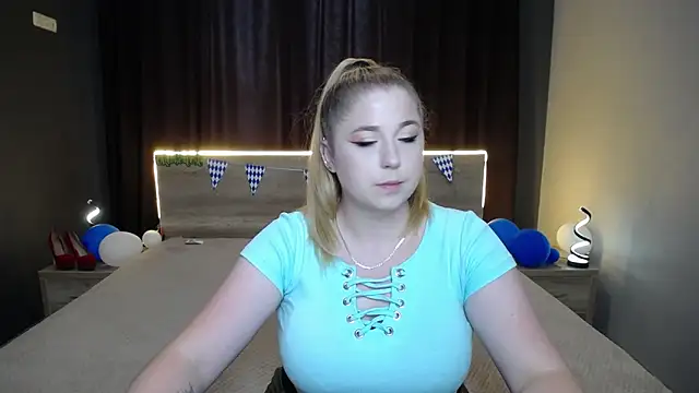 Snapshot of JessikaDaniel chatting on September 2025 06:18:01 AM JessikaDaniel online show from September 2025 06:18:01 AM