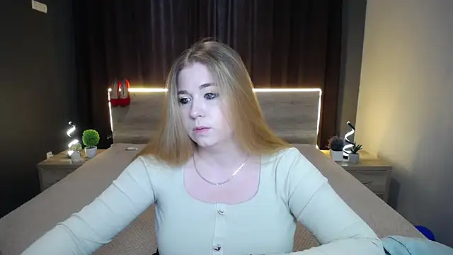 Snapshot of JessikaDaniel chatting on October 2025 06:32:02 AM JessikaDaniel online show from October 2025 06:32:02 AM