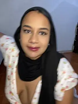 Maryam yamal online show from December 2024 09:19:01 PM