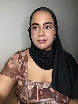 Snapshot of Maryam_yamal chatting on March 2025 09:26:02 PM Maryam yamal online show from March 2025 09:26:02 PM