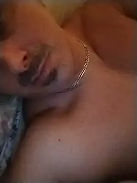 LiquidIcez online show from February 2026 06:11:01 PM