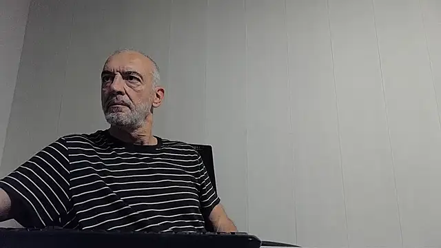 Snapshot of Herba_Mare chatting on November 2025 09:48:01 PM Herba Mare online show from November 2025 09:48:01 PM