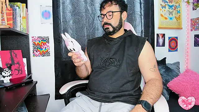 johnnyalx online show from March 2025 07:05:02 PM