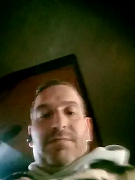 Snapshot of maxbigol chatting on December 2024 08:23:01 PM maxbigol online show from December 2024 08:23:01 PM