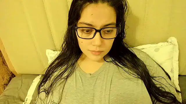 roniewester online show from June 2026 11:30:02 PM