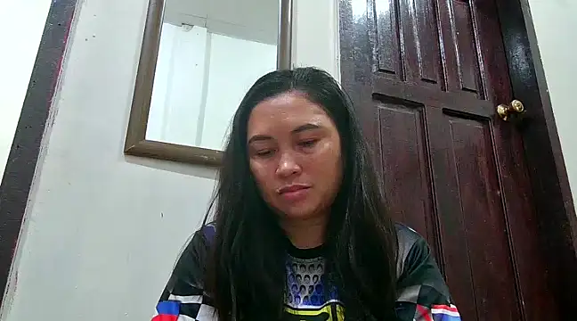 LalaiAsian online show from December 2024 05:16:01 PM