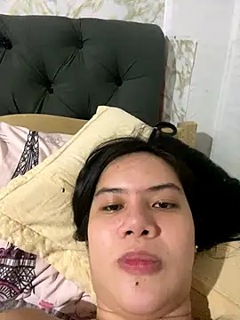 Hebefemme online show from December 2025 07:30:02 PM