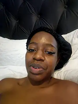 Snapshot of Sexynaughty_Gal chatting on October 2025 08:53:02 PM Sexynaughty Gal online show from October 2025 08:53:02 PM