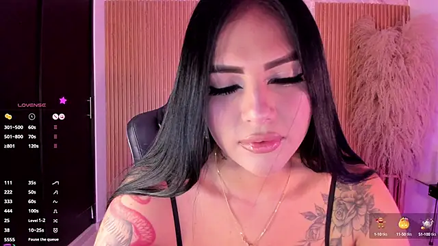 karol green  online show from October 2025 02:55:02 AM