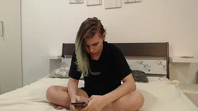 Snapshot of BlakeGumball chatting on March 2025 11:39:02 PM BlakeGumball online show from March 2025 11:39:02 PM