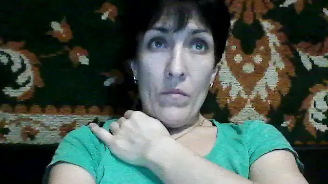 SunnyAmorre online show from November 2025 10:47:01 PM