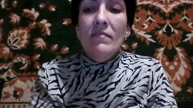 Snapshot of SunnyAmorre chatting on April 2026 06:57:02 PM SunnyAmorre online show from April 2026 06:57:02 PM