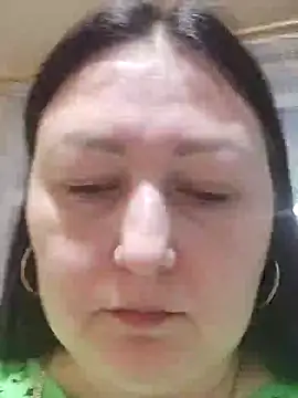 Snapshot of Rini333 chatting on January 2025 03:55:02 PM Rini333 online show from January 2025 03:55:02 PM
