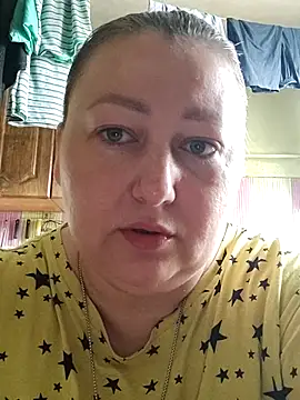 Snapshot of Rini333 chatting on October 2025 09:43:01 AM Rini333 online show from October 2025 09:43:01 AM