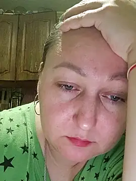 Snapshot of Rini333 chatting on October 2025 06:52:02 PM Rini333 online show from October 2025 06:52:02 PM