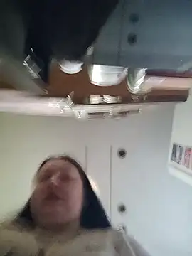 Snapshot of Rini333 chatting on February 2026 08:02:02 AM Rini333 online show from February 2026 08:02:02 AM