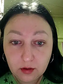 Snapshot of Rini333 chatting on February 2026 04:30:01 PM Rini333 online show from February 2026 04:30:01 PM