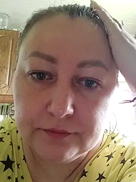 Rini333 online show from April 2026 11:13:02 AM