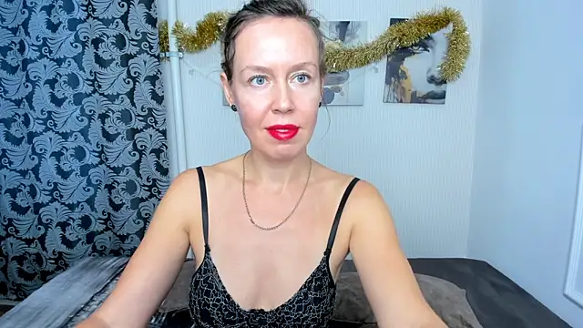 BrendaCain online show from December 2024 03:47:01 AM