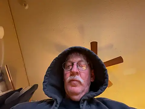 Snapshot of jck1m0t chatting on March 2026 04:07:02 AM jck1m0t online show from March 2026 04:07:02 AM