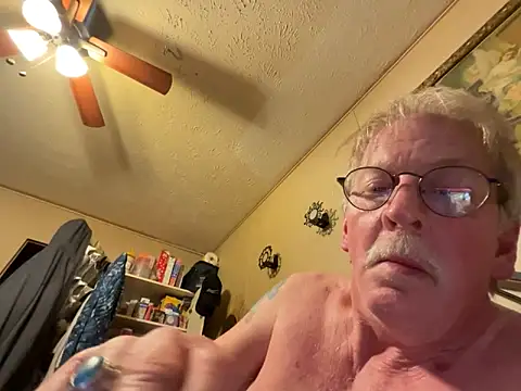 Snapshot of jck1m0t chatting on March 2026 11:05:01 PM jck1m0t online show from March 2026 11:05:01 PM