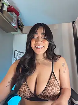 Snapshot of AsianMilfSheryl chatting on February 2026 06:25:02 AM AsianMilfSheryl online show from February 2026 06:25:02 AM