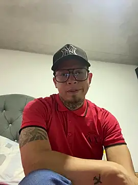 ThaiFuzz online show from May 2026 12:08:02 AM