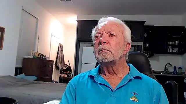 Snapshot of rockpoint69 chatting on September 2025 10:42:02 AM rockpoint69 online show from September 2025 10:42:02 AM