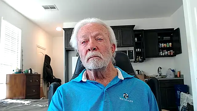 Snapshot of rockpoint69 chatting on December 2025 09:30:01 PM rockpoint69 online show from December 2025 09:30:01 PM