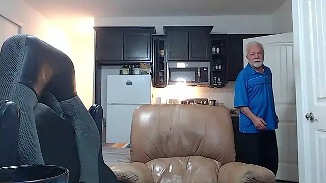 Snapshot of rockpoint69 chatting on February 2026 10:34:02 AM rockpoint69 online show from February 2026 10:34:02 AM