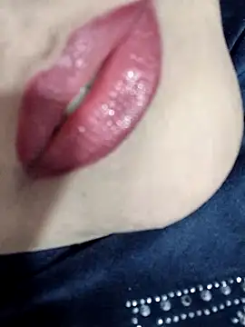 Srishtijain51 online show from February 2026 09:48:02 AM