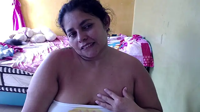 Snapshot of yulieth_bbw chatting on February 2026 06:41:01 PM yulieth bbw online show from February 2026 06:41:01 PM