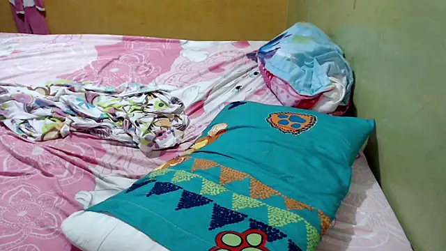 Snapshot of yulieth_bbw chatting on March 2026 11:54:01 PM yulieth bbw online show from March 2026 11:54:01 PM