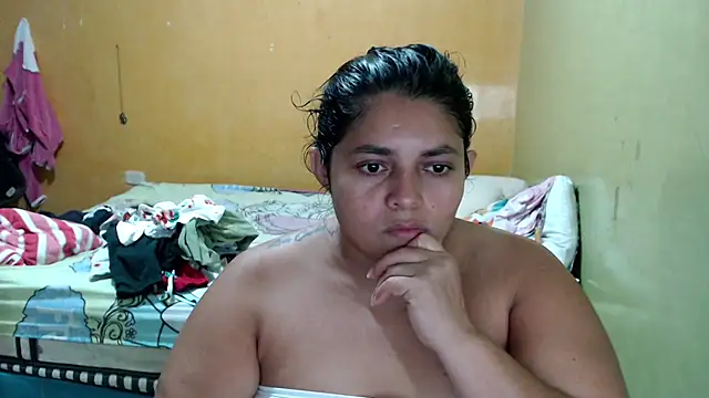 Snapshot of yulieth_bbw chatting on July 2026 01:09:01 AM yulieth bbw online show from July 2026 01:09:01 AM