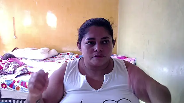 Snapshot of yulieth_bbw chatting on July 2026 12:48:02 PM yulieth bbw online show from July 2026 12:48:02 PM