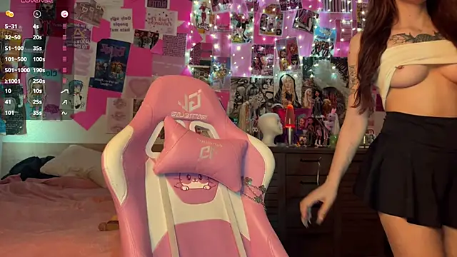 boobsybootie online show from September 2025 04:28:01 AM