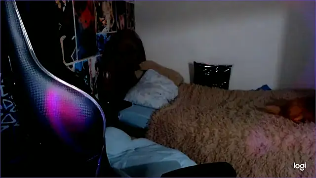 Snapshot of JINX_26 chatting on December 2024 01:04:02 AM JINX 26 online show from December 2024 01:04:02 AM